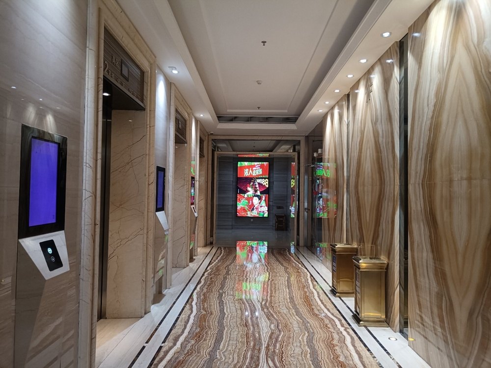 电梯厅1